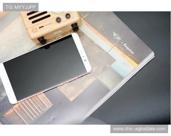 PA视讯手机创新外观设计，时尚大气彰显您的个性品味